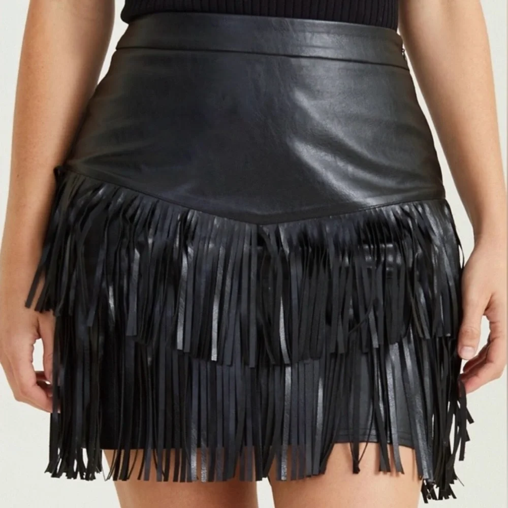 Altar’d State Wmn XS Gothic Grunge Biker Western Vegan Leather Fringe Mini Skirt